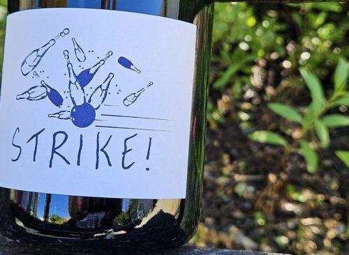 Photo étiquette Strike